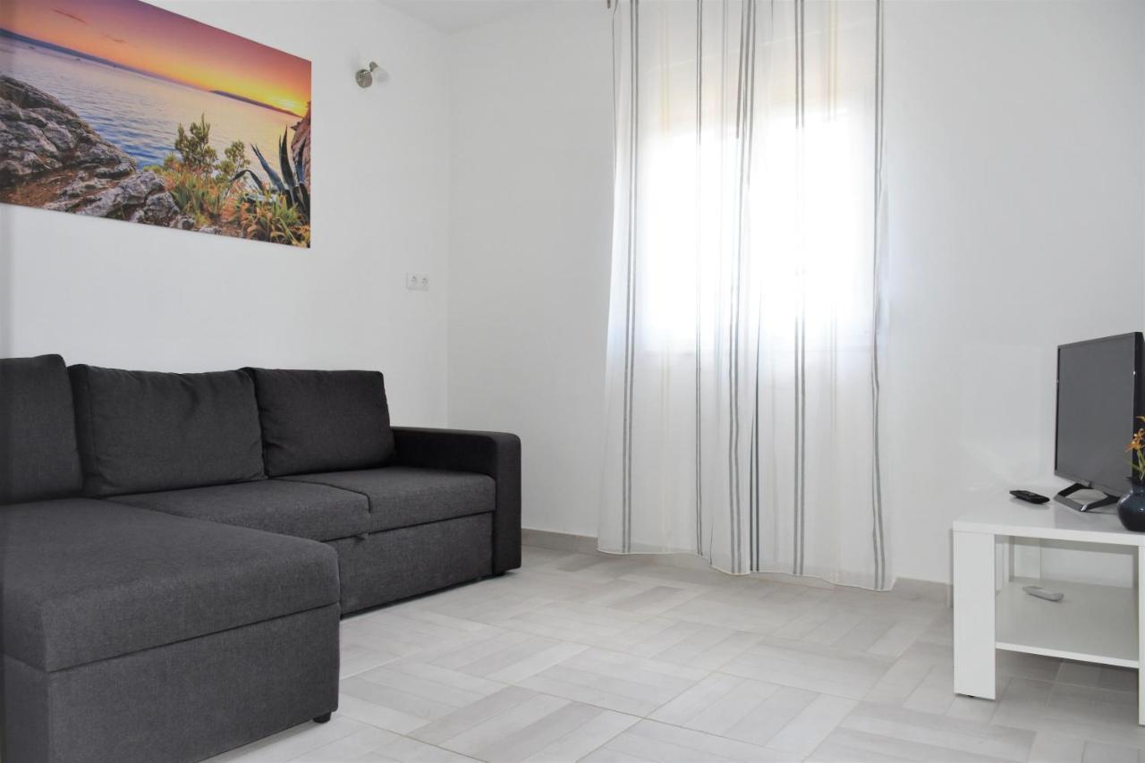 Apartment Meryl Mravince Exteriér fotografie