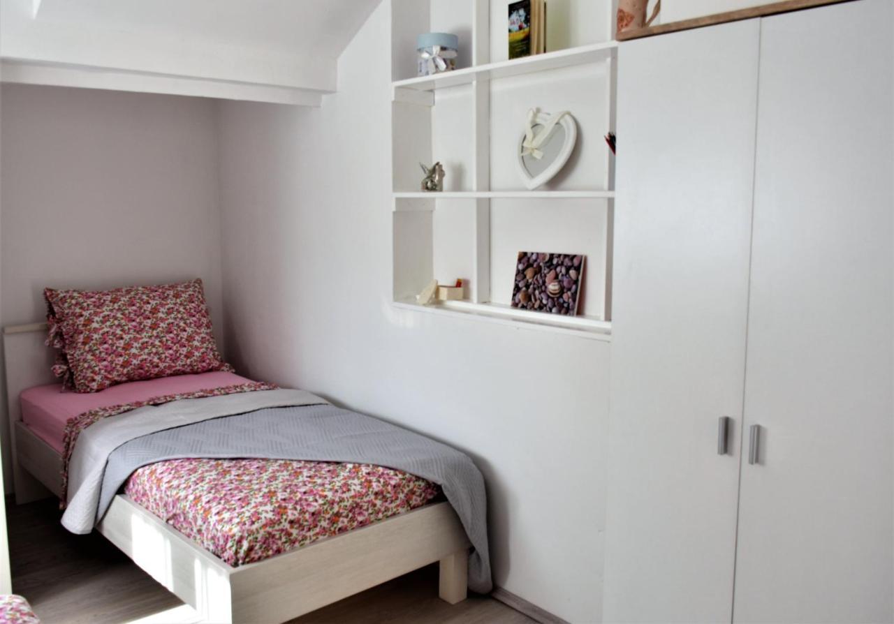 Apartment Meryl Mravince Exteriér fotografie